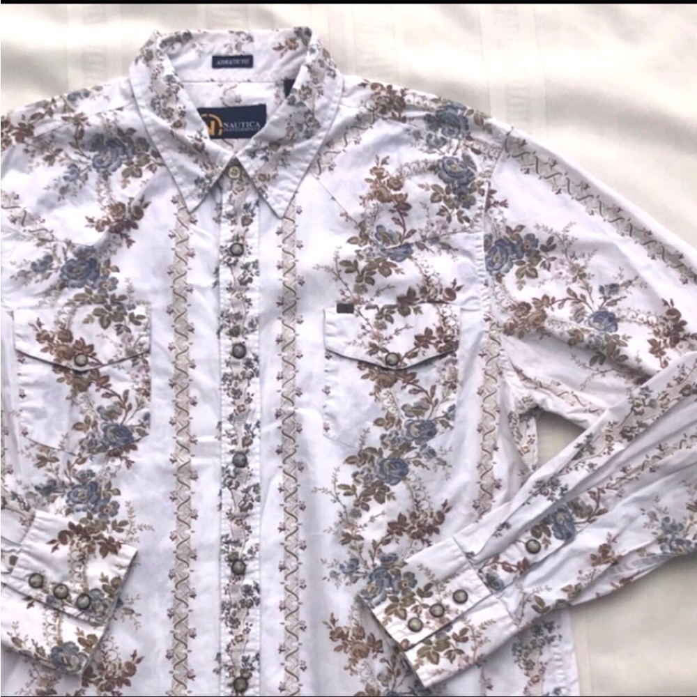 Nautica shirt snap down floral print Western style long sleeve men’s large